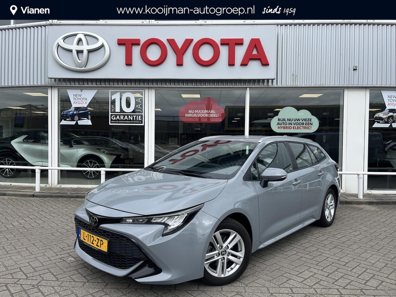Toyota Corolla Touring Sports - 1.2 Turbo Active Nieuw geleverd, Navigatie, Trekhaak, 1300kg trekgewicht, Apple CarPlay & - AutoWereld.nl
