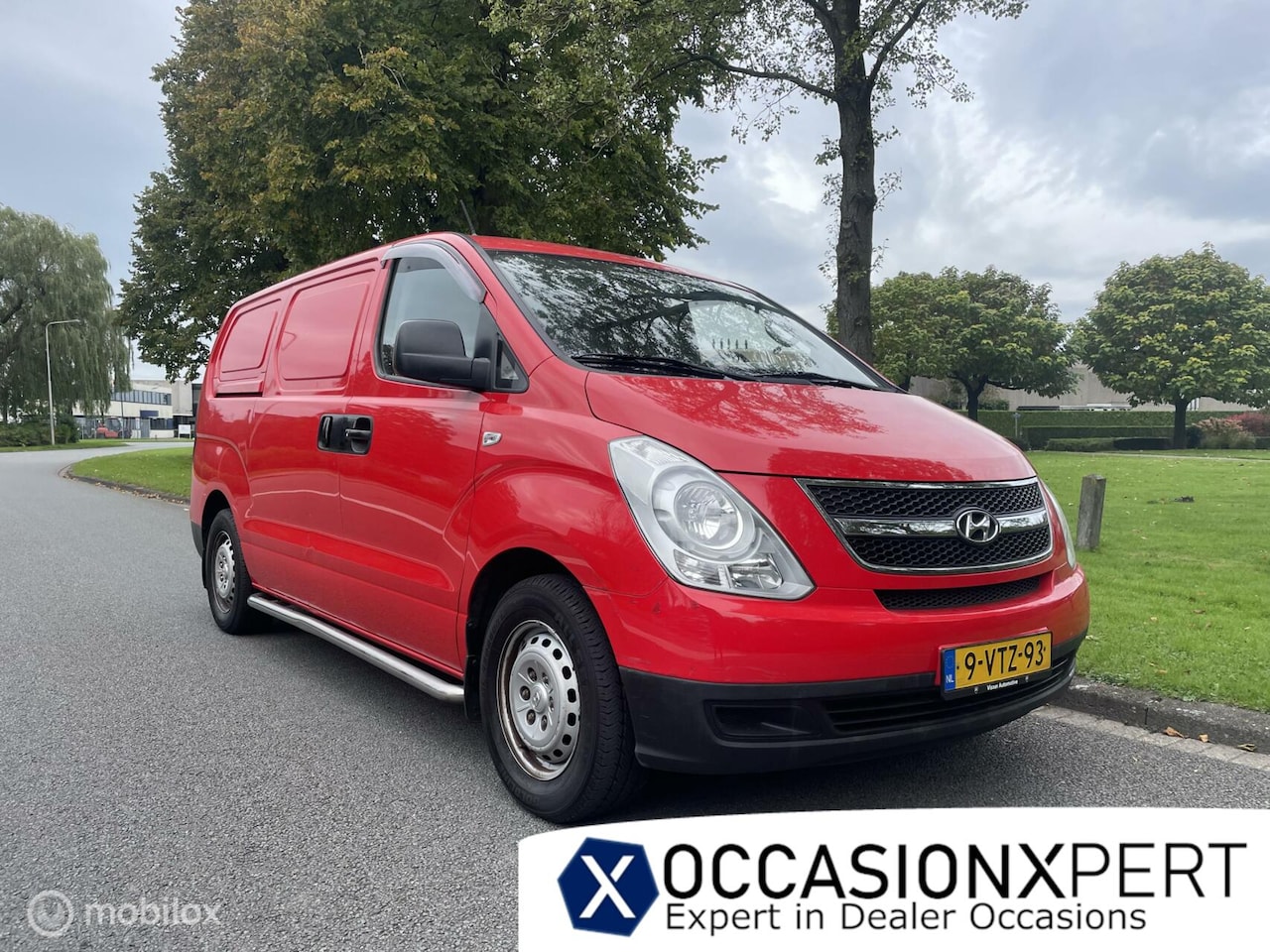 Hyundai H 300 - bestel 2.5 CRDi Active | AIRCO |TREKHAAK - AutoWereld.nl