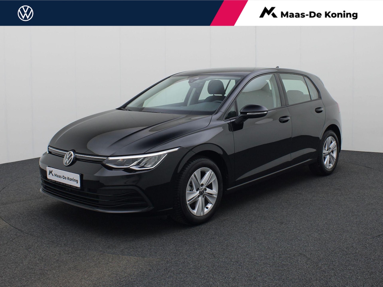 Volkswagen Golf - 1.5TSI/130PK Life Business · Navigatie · Parkeersensoren · Stoel- & stuurverwarming · Gara - AutoWereld.nl