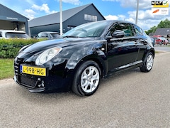 Alfa Romeo MiTo - 1.4 Progression Nieuwe APK bij aflevering