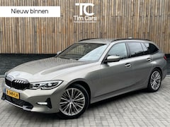 BMW 3-serie Touring - 330e Automaat | Leer | Adaptieve cruise control | DAB radio | Getint glas | LED verlichtin