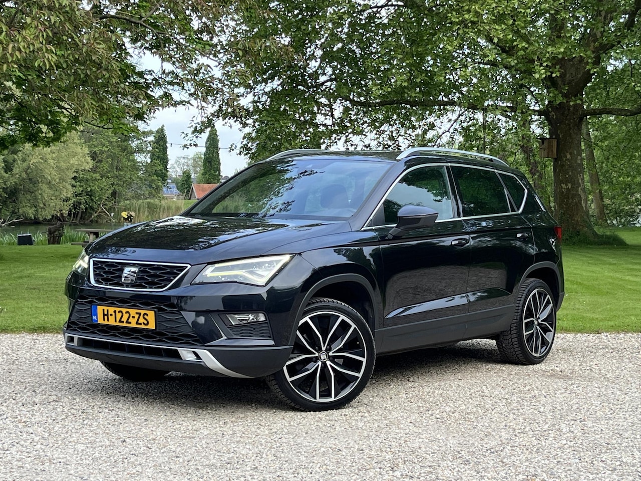 Seat Ateca - 150 PK,DSG,Led,Adapt.Cruise,Trekhaak - AutoWereld.nl