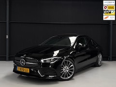 Mercedes-Benz CLA-Klasse - 200 AMG Line Pano Camera Sfeerverlichting