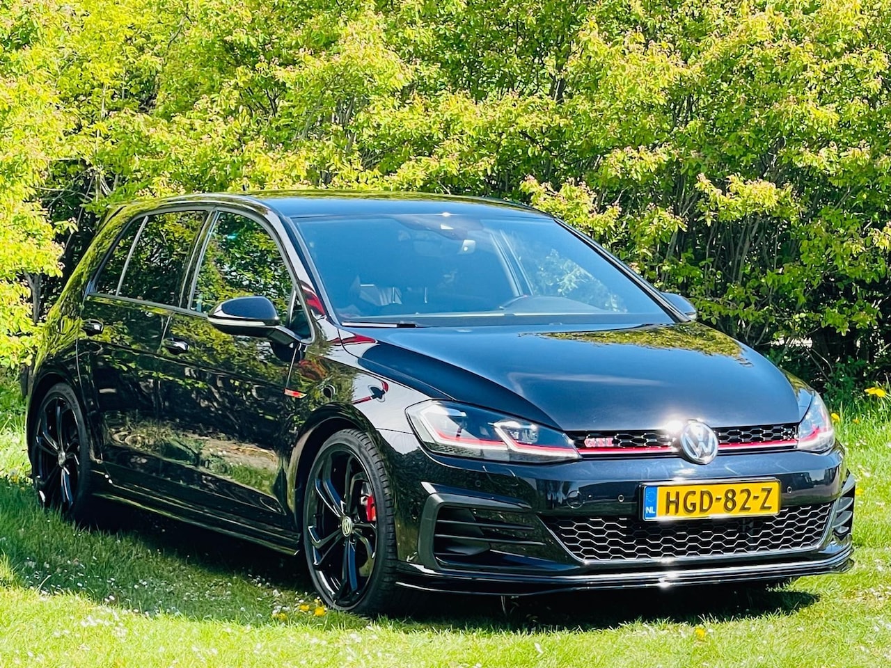 Volkswagen Golf - 2.0 TSI GTI TCR/DSG/Camera/Keyless - AutoWereld.nl