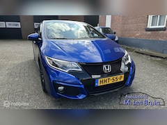 Honda Civic - 5 Drs 1.8 Sport Facelift/ Navi / Connect