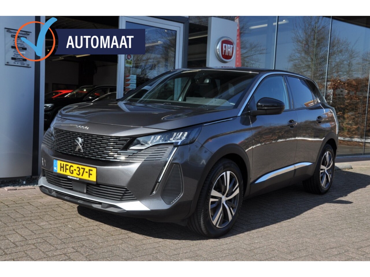 Peugeot 3008 - Pack Buss 225PK 1.6 HYbrid All P.Bns - AutoWereld.nl