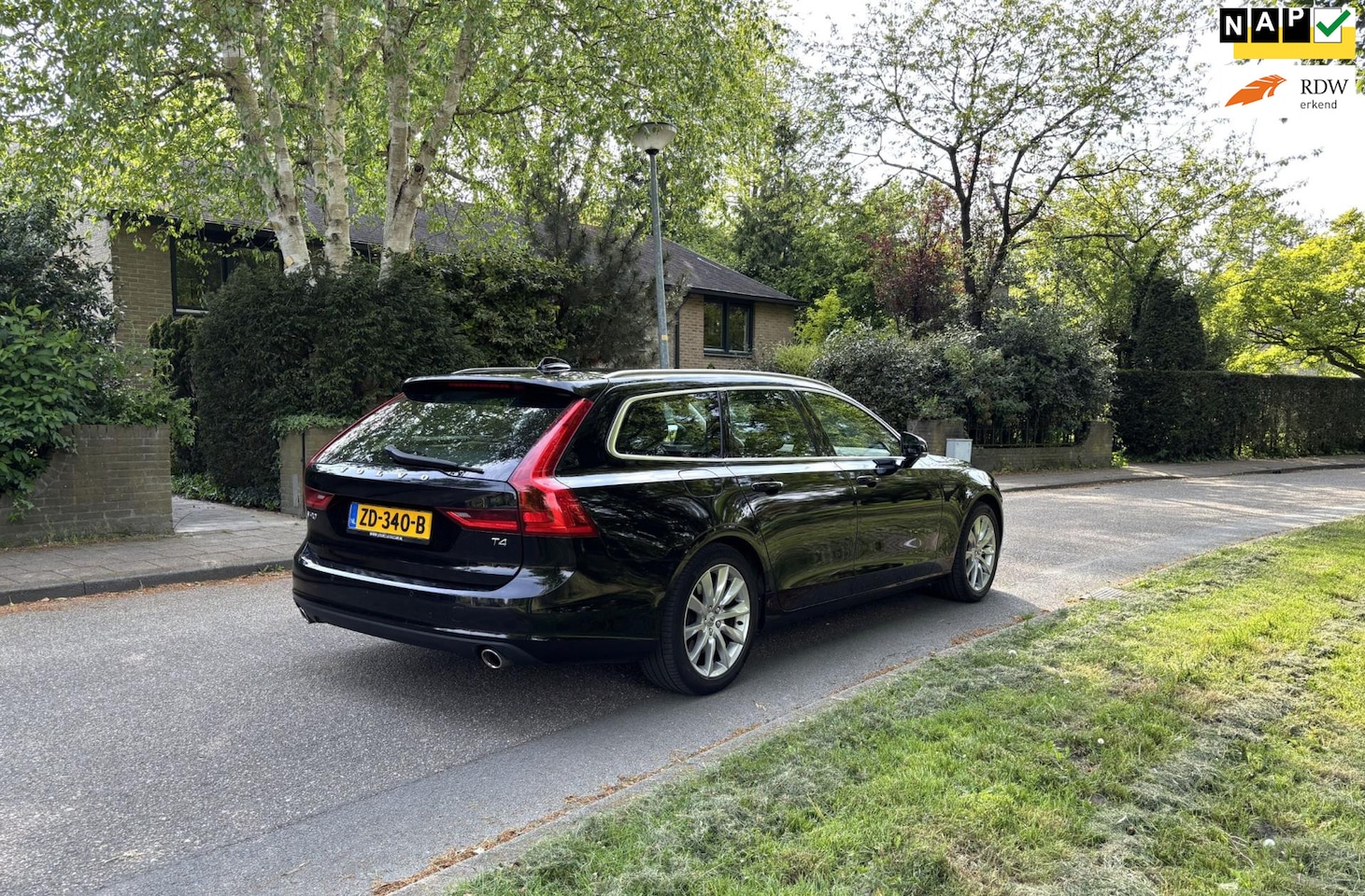 Volvo V90 - 2.0 T4 Momentum 2.0 T4 Momentum - AutoWereld.nl