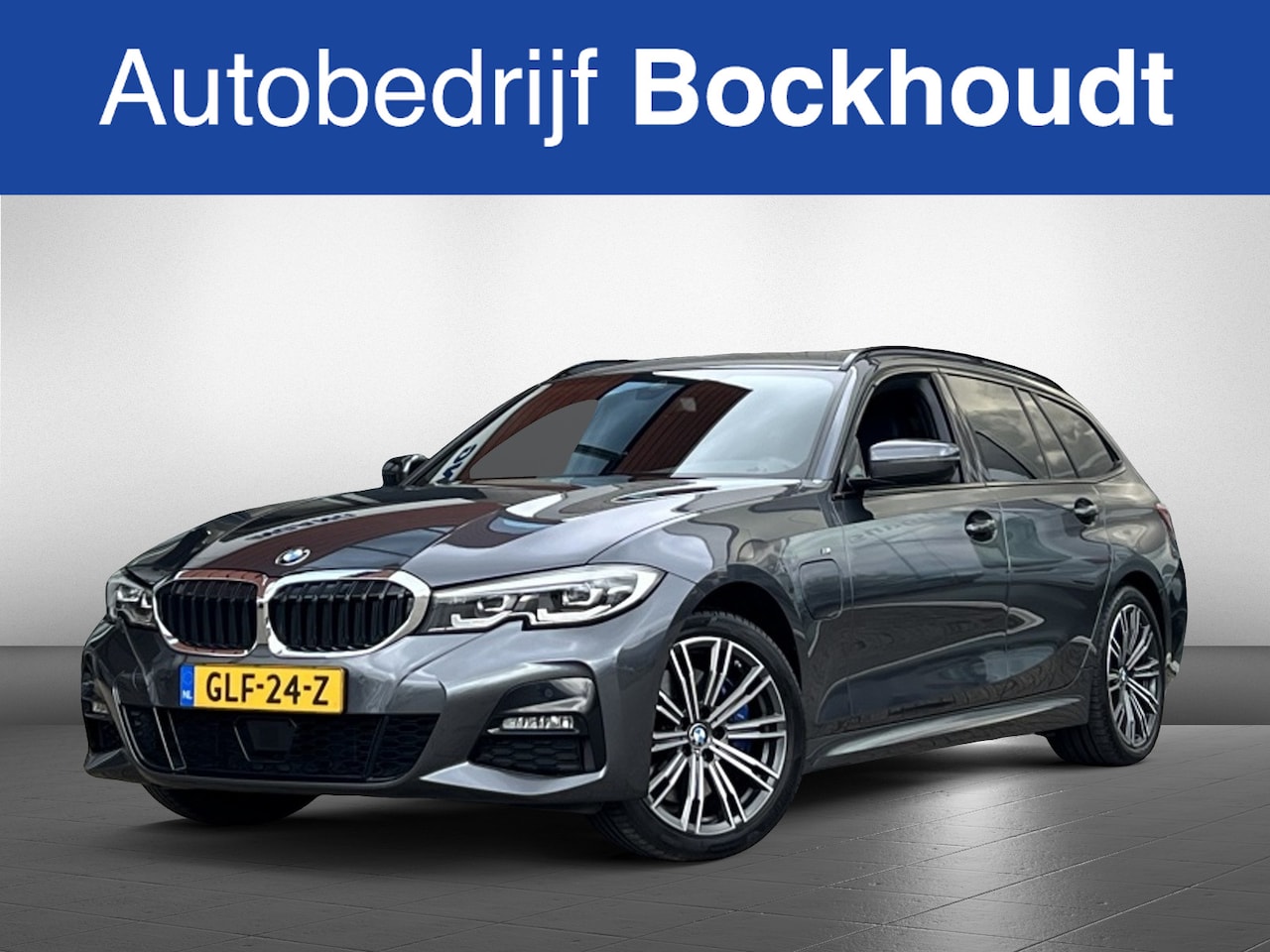 BMW 3-serie Touring - 330e High Executive | M-Sport Pakket | LED | Elek. Achterklep - AutoWereld.nl