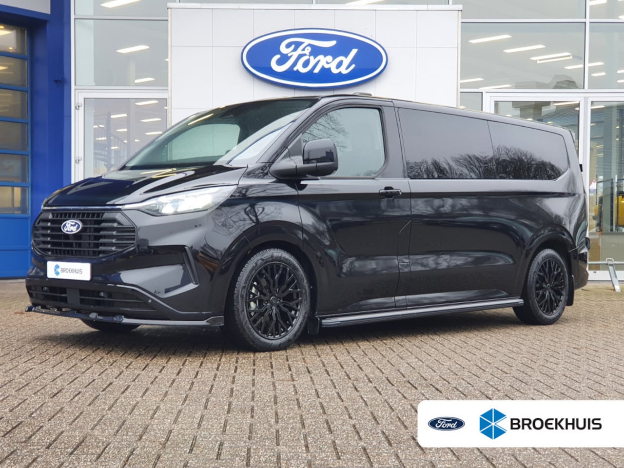 Ford Transit Custom - 320 L2H1 AUTOMAAT * Black Edition * AUTOMATIC - AutoWereld.nl