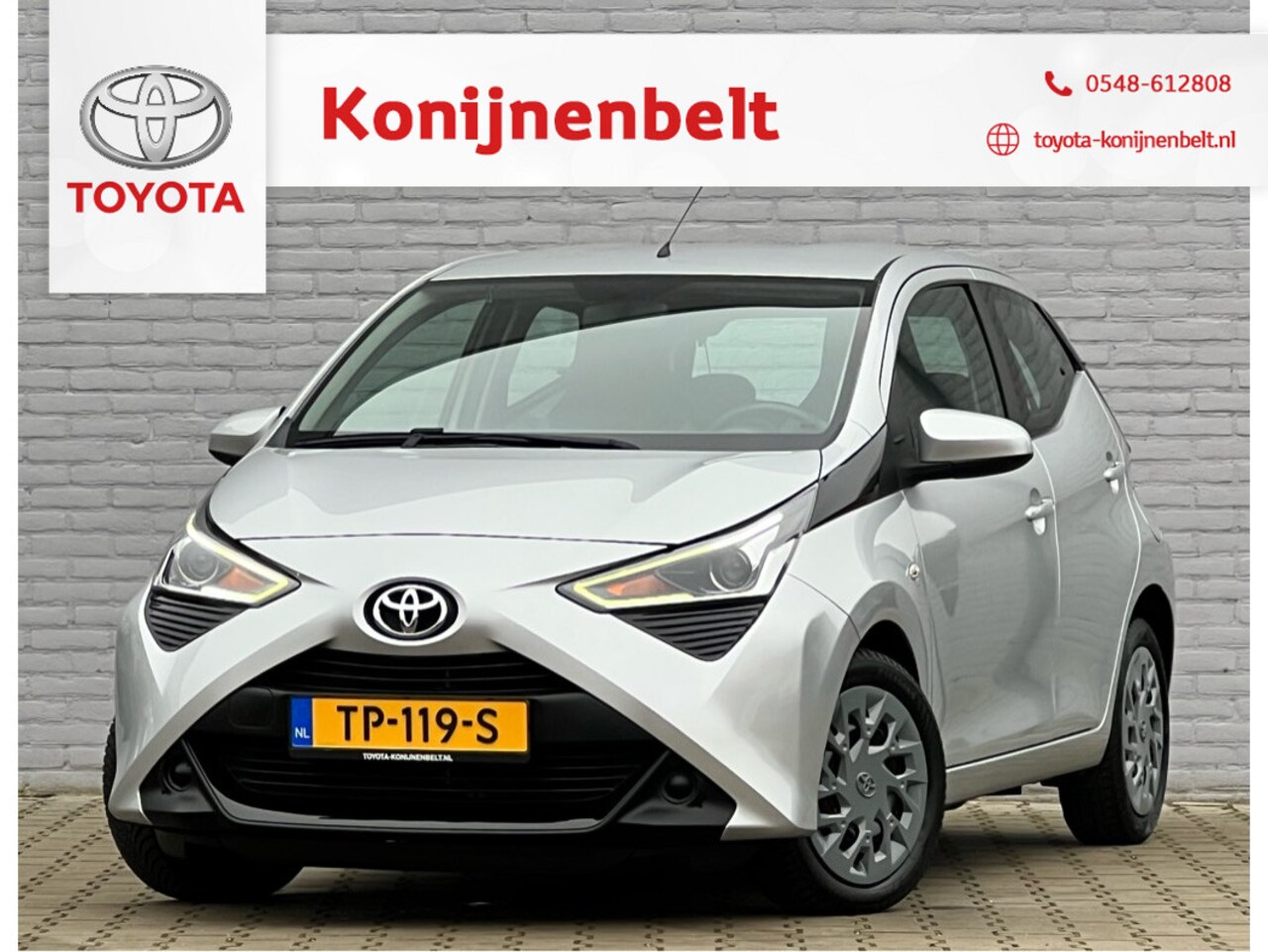 Toyota Aygo - 1.0 VVT-i x-play 1.0 VVT-i x-play 5-deurs - AutoWereld.nl