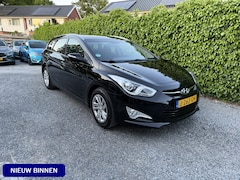 Hyundai i40 Wagon - 1.6 GDI Blue i-Drive | Airco | Cruise Control | Elekt. Ramen | Trekhaak | APK tot 10-08-20