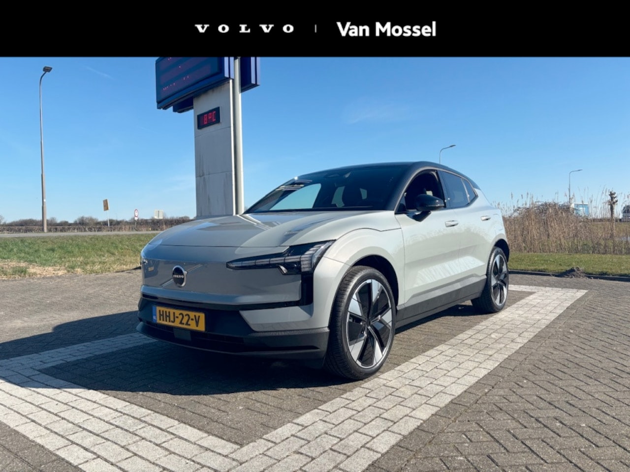 Volvo EX30 - Plus Extended Range 69 kWh Climate Pack 20 Inch - AutoWereld.nl