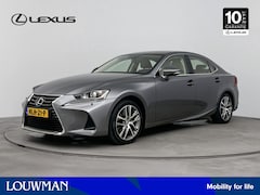 Lexus IS - 300h Hybrid Business Luxury Line Limited | Lederen interieur + Elek stoelverstelling |