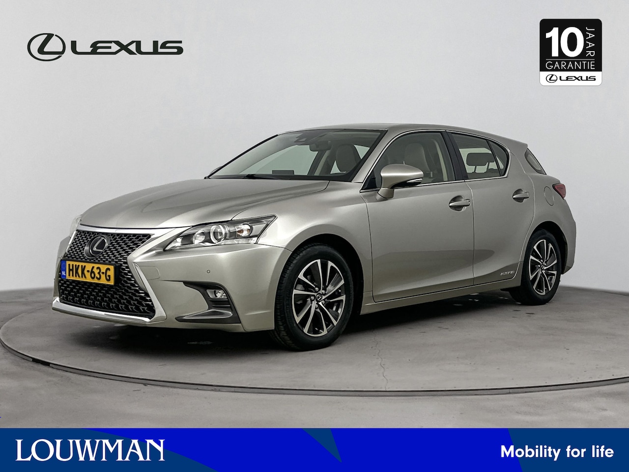 Lexus CT 200h - Business Launch Edition Limited | Stoelverwarming | Adaptive Cruise Control | Parkeersenso - AutoWereld.nl