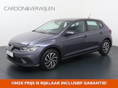 Volkswagen Polo - 1.0 TSI Life | 95 PK | Navigatiesysteem | Parkeersensoren | Led verlichting |
