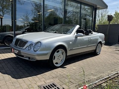 Mercedes-Benz CLK-klasse Cabrio - 230 K. Sport Uniek *24716KM