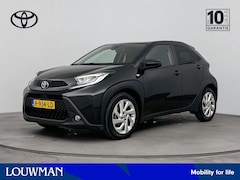 Toyota Aygo X - 1.0 VVT-i MT first