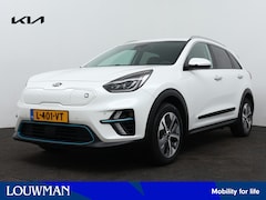 Kia e-Niro - DynamicPlusLine 64 kWh | Navigatie | Schuifdak | LED | Stuur-/Stoelverwarming |