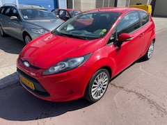 Ford Fiesta - 1.25 Trend 2010 Airco - APK 3-2026 NAP Boekjes aanwezig, dealer onderhouden. Rijdt top