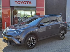 Toyota RAV4 - 2.5 HYBRID DYNAMIC NAVI EL-ACHTERKLEP TREKHAAK DAKRAILS AD-CRUISE PRIVACY-GLASS CAMERA