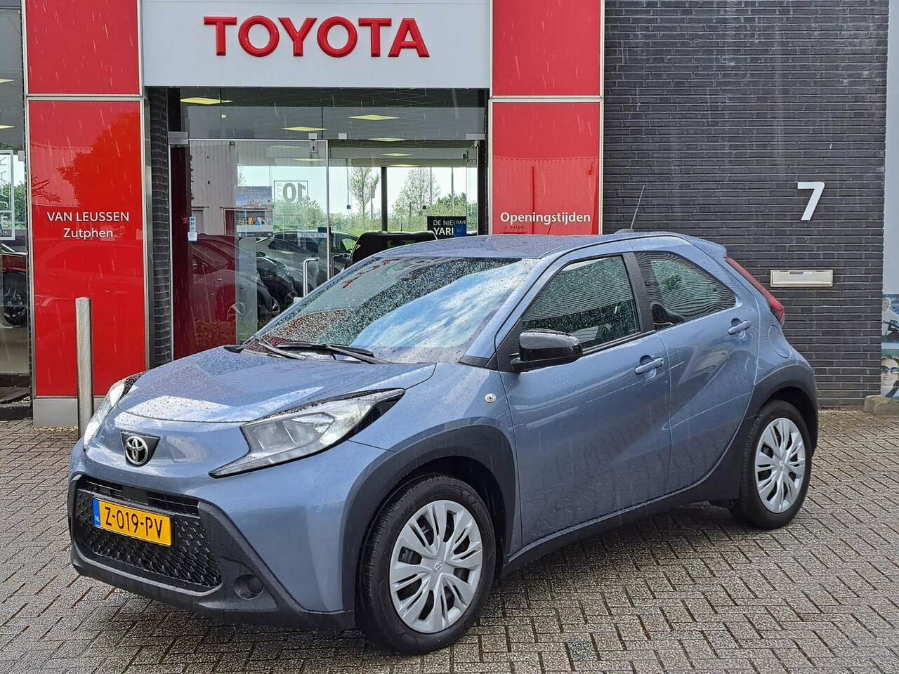 Toyota Aygo X - PLAY APPLE/ANDROID CAMERA AD-CRUISE NL-AUTO - AutoWereld.nl