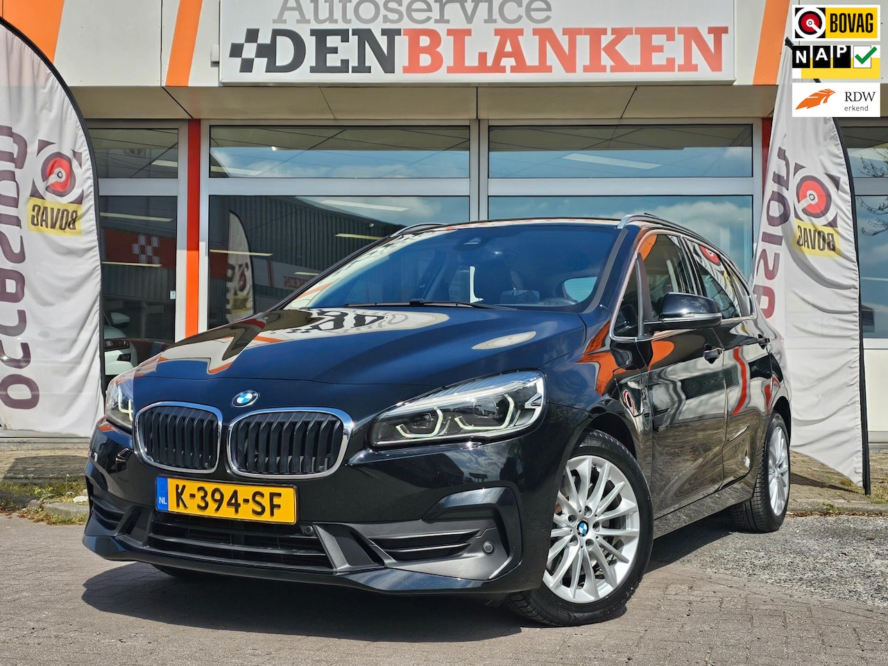 BMW 2-serie Active Tourer - 225xe iPerformance Centennial Executive Automaat BJ.2021 / Navi / Leder / Head Up / Clima - AutoWereld.nl