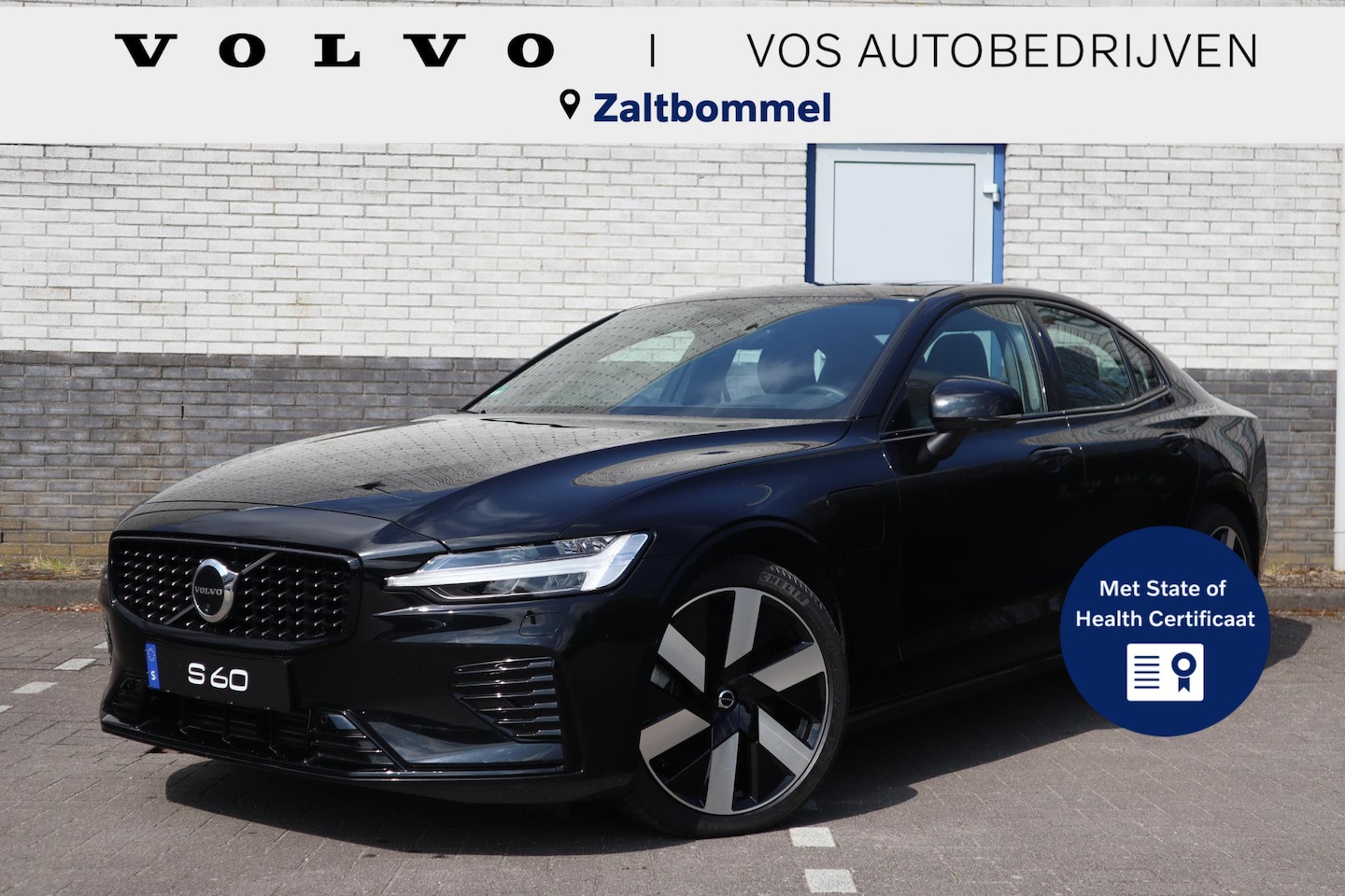 Volvo S60 - T8 Recharge AWD Ultimate Dark | Full Options | Bowers & Wilkins - AutoWereld.nl