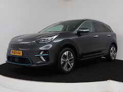 Kia e-Niro - ExecutiveLine 64 kWh | 3 FASE| Navigatie | Camera | Parkeersensoren | Schuif/kanteldak | S