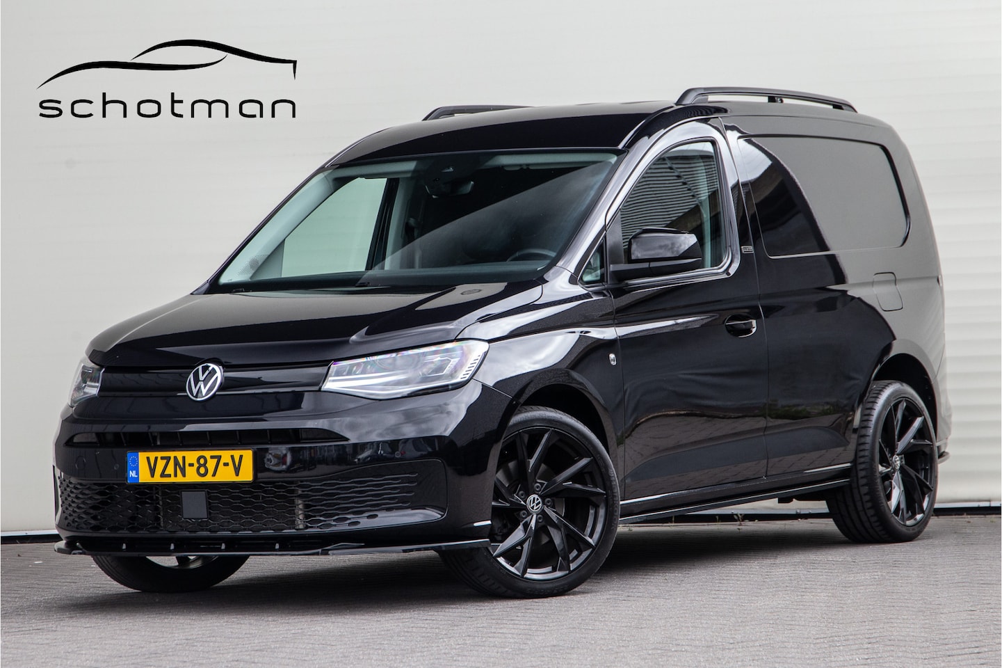 Volkswagen Caddy Cargo - 2.0 TDI DSG Black Edition, LED, Standkachel, Leder, Trekhaak, Carplay, 2022 - AutoWereld.nl