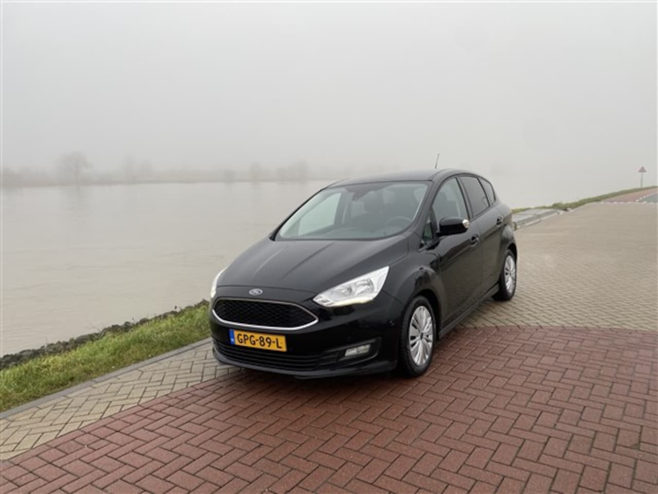 Ford C-Max - 1.0 met garantie ECC.NAVI.CRUISE.PDC. - AutoWereld.nl
