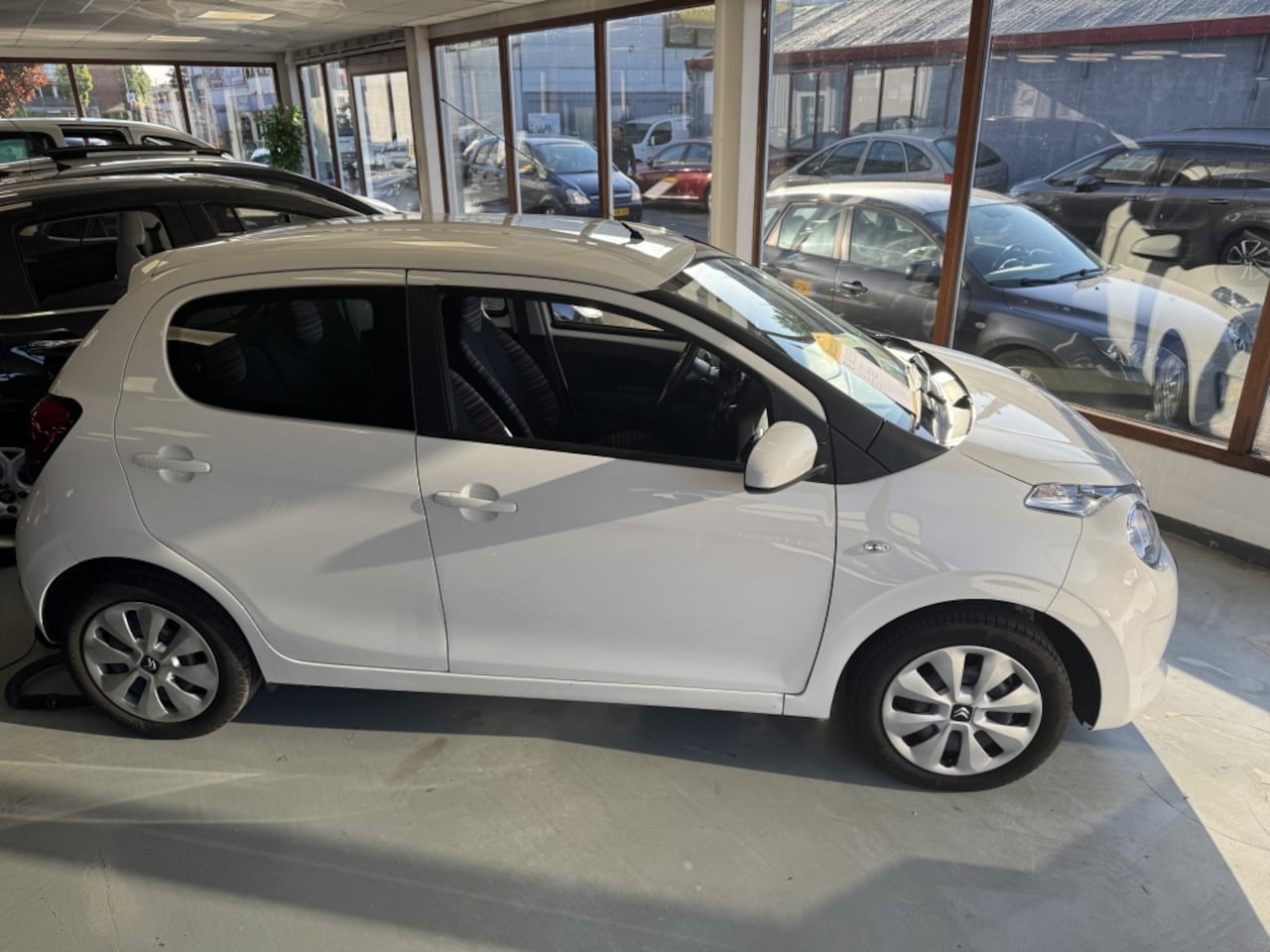 Citroën C1 - 1.0 VTi Feel 1.0 VTi Feel - AutoWereld.nl