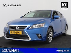 Lexus CT 200h - Executive Line Limited | Navigatie | Leder | 17" velgen | Privacy Glass |