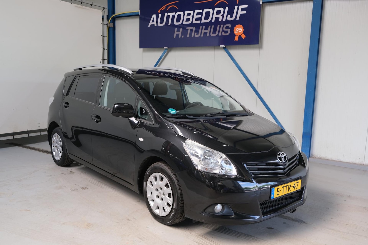 Toyota Verso - 1.8 VVT-i Aspiration 7p. Automaat - Airco, Cruise,Navi, PDC. - AutoWereld.nl