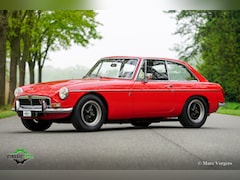 MG B type - MGB GT V8 (LHD)