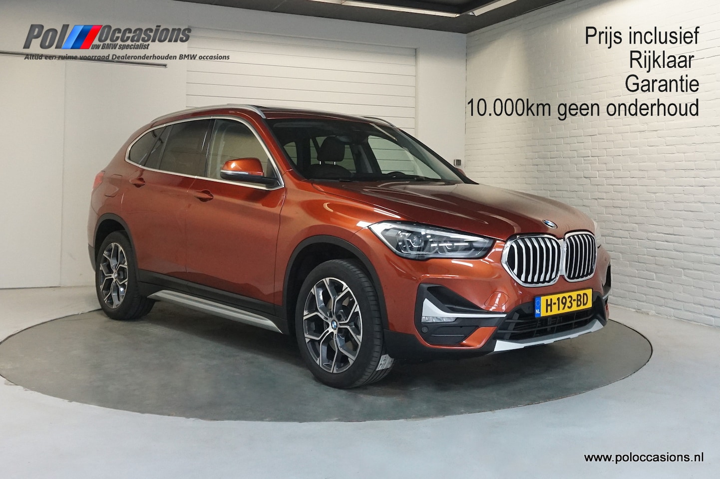 BMW X1 - sDrive20i VDL Automaat | Carplay | Leder | Panorama - AutoWereld.nl