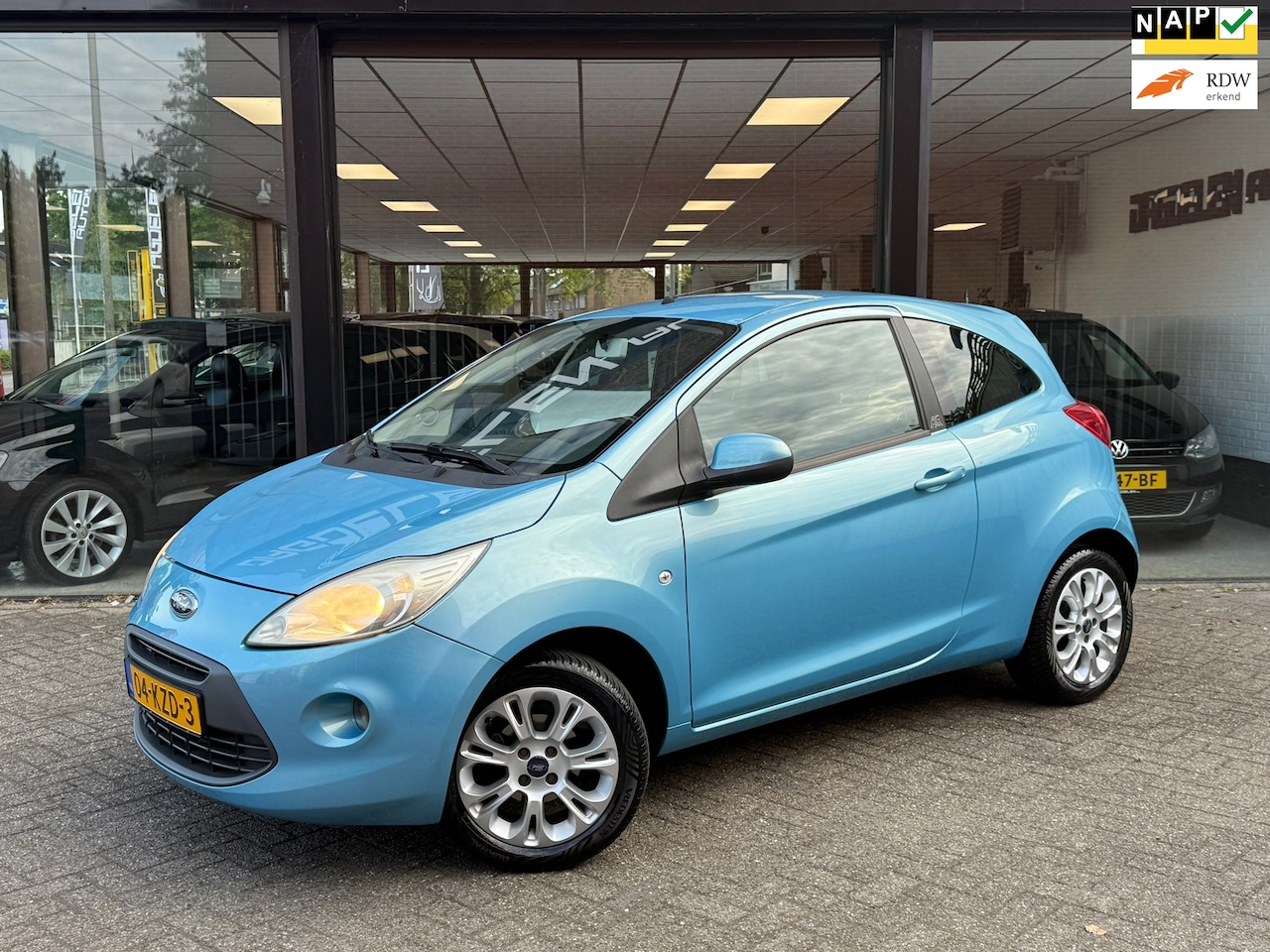 Ford Ka - 1.2 Titanium 2E EIG | AIRCO | ELEKTR PACK | NAP - AutoWereld.nl