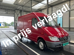 Mercedes-Benz Sprinter - 313 CDI 2.2 355 euro3 L2H2 AUTOMAAT NAP 2800kg trekgewicht zondag op afspraak