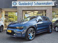Lynk & Co 01 - 1.5 261PK 6.6Kwh LADEN 360-CAMERA PANO/SCHUIF INFINITY DAB NAVI CARPLAY CAMERA STOELVERWAR