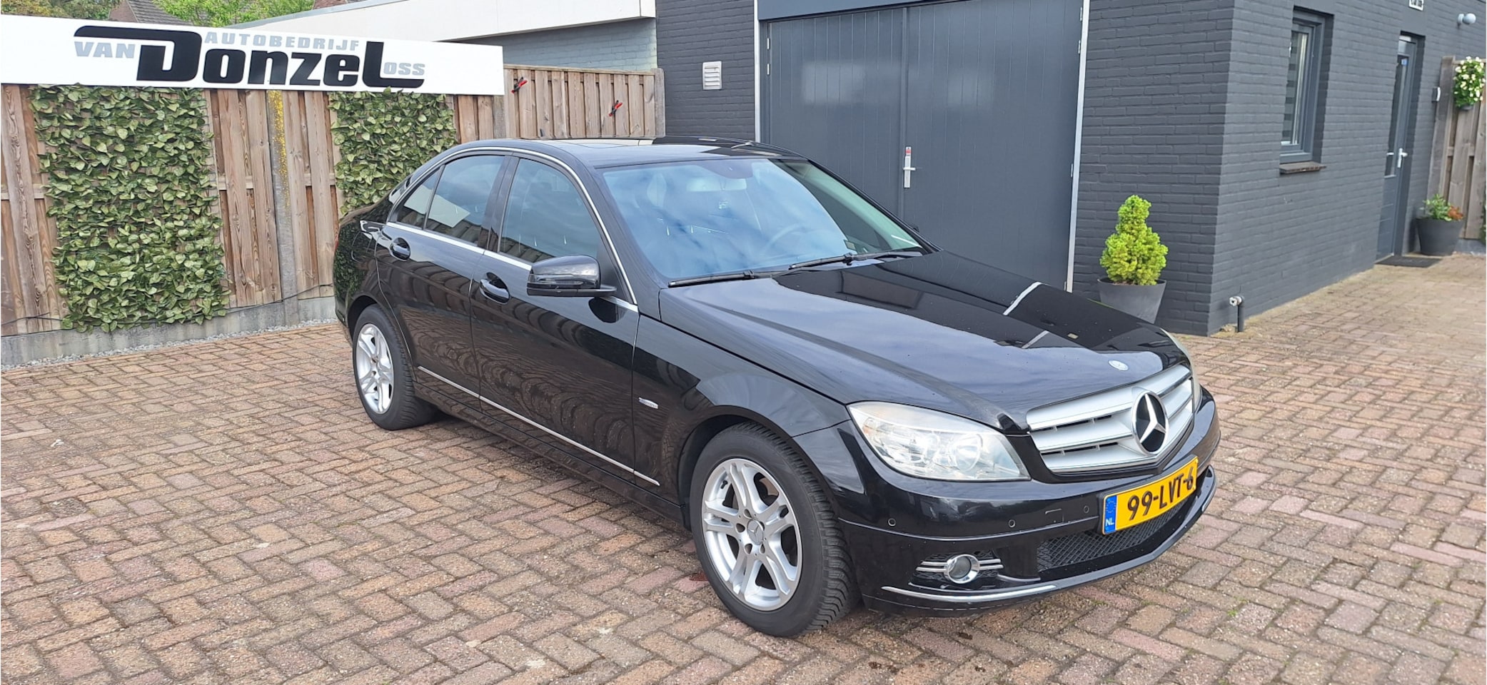 Mercedes-Benz C-klasse - 180 K BlueEFFICIENCY Avantgarde AUTOMAAT - AutoWereld.nl