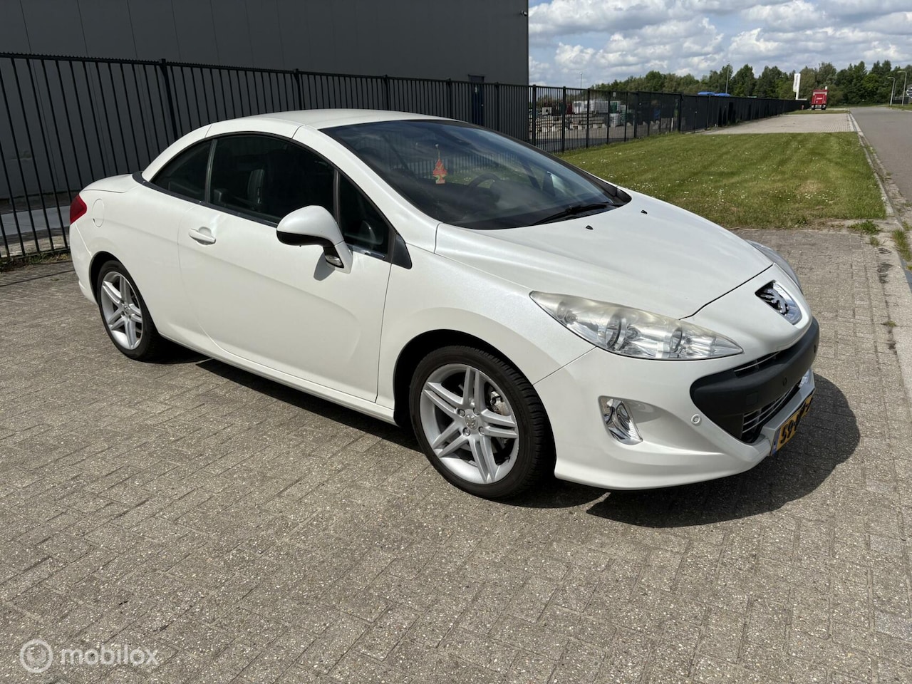 Peugeot 308 CC - 1.6 THP Féline 1.6 THP Feline - AutoWereld.nl