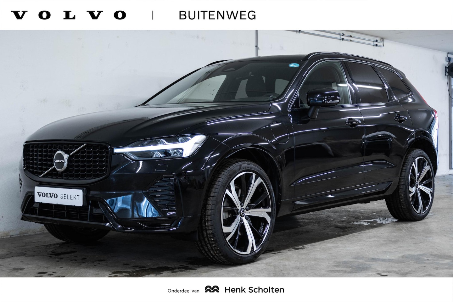 Volvo XC60 - T6 Plug-in hybrid AWD R-Design Premium Sound by Harman Kardon | Stoelventilatie en massage - AutoWereld.nl