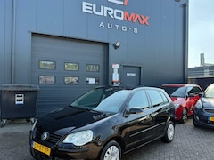 Volkswagen Polo - 1.4-16V Trendline