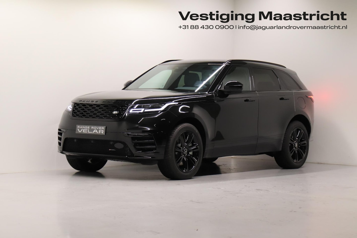Land Rover Range Rover Velar - 2.0 P400e R-Dynamic SE - AutoWereld.nl