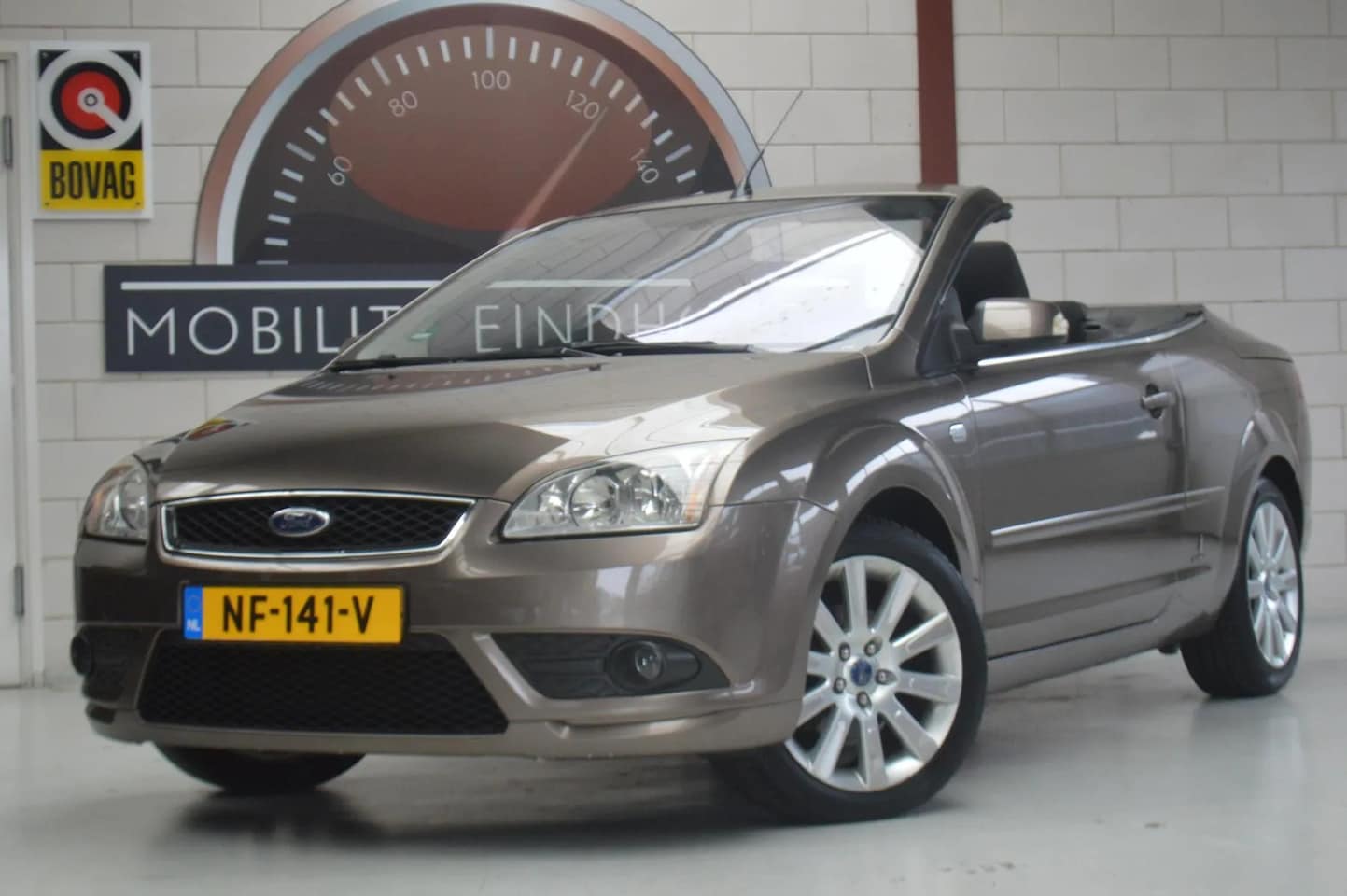 Ford Focus Coupé-Cabriolet - 1.6-16V APK, GARANTIE, - AutoWereld.nl