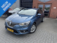 Renault Mégane - 1.2 TCe | Groot scherm | Camera | Keyless | Stoelverwarming | Dodehoek detectie | Alcantar