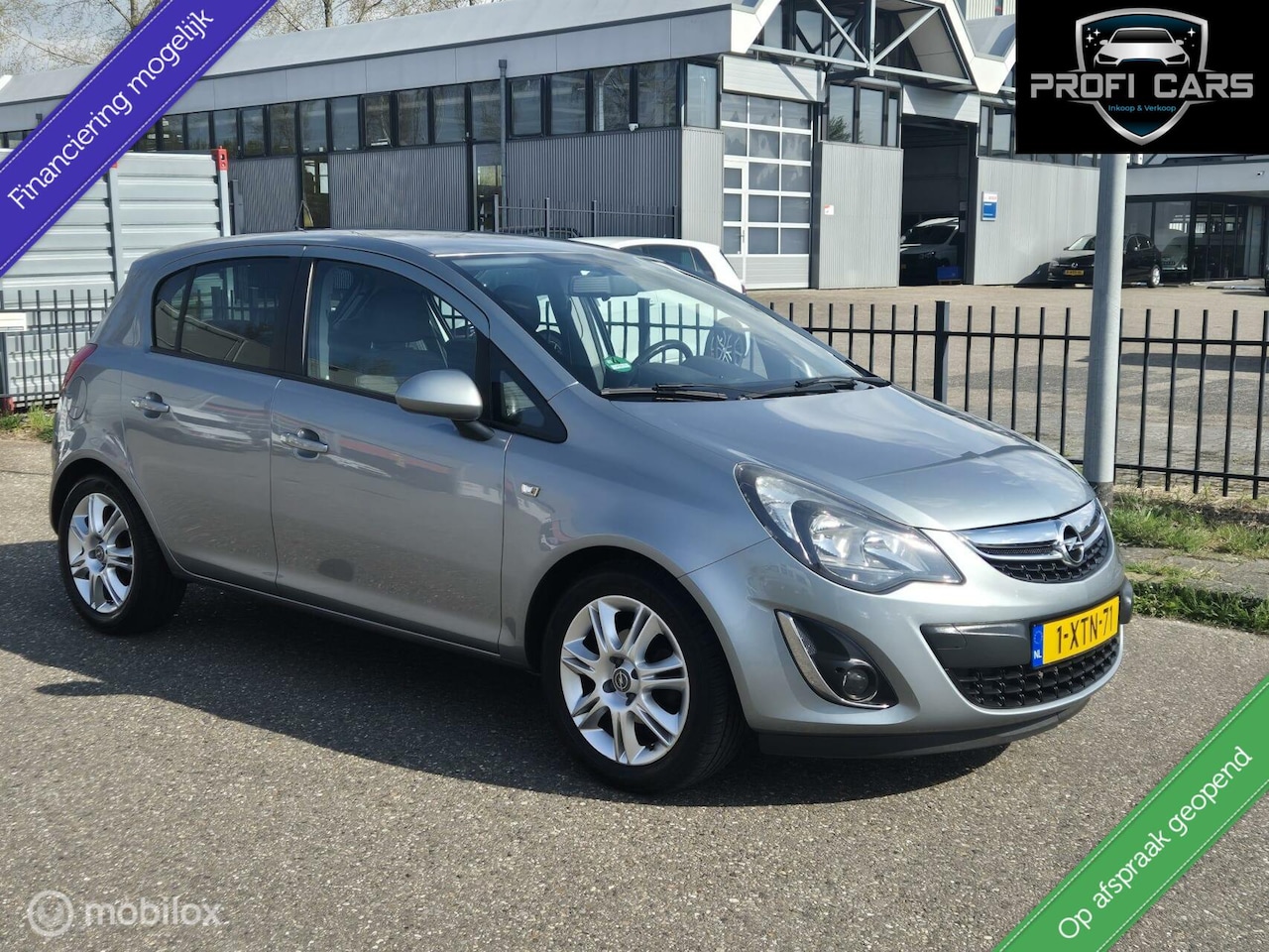 Opel Corsa - 1.2 EcoFlex Navi Stoel+Stuur Verwarming - AutoWereld.nl