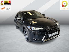Lexus UX - 250h Business Line