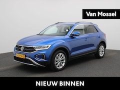Volkswagen T-Roc - 1.0 TSI Life Edition Apple carplay | Camera | parkeersensoren | Cruise control | 17 Inch V