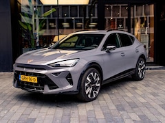 CUPRA Formentor - 1.5 TSI e-Hybrid Business | Achteruitrijcamera | Dodehoeksensor | Stoel- en stuurverwarmin
