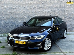 BMW 3-serie - 320i High Executive Adaptive Cruise Trekhaak Carplay